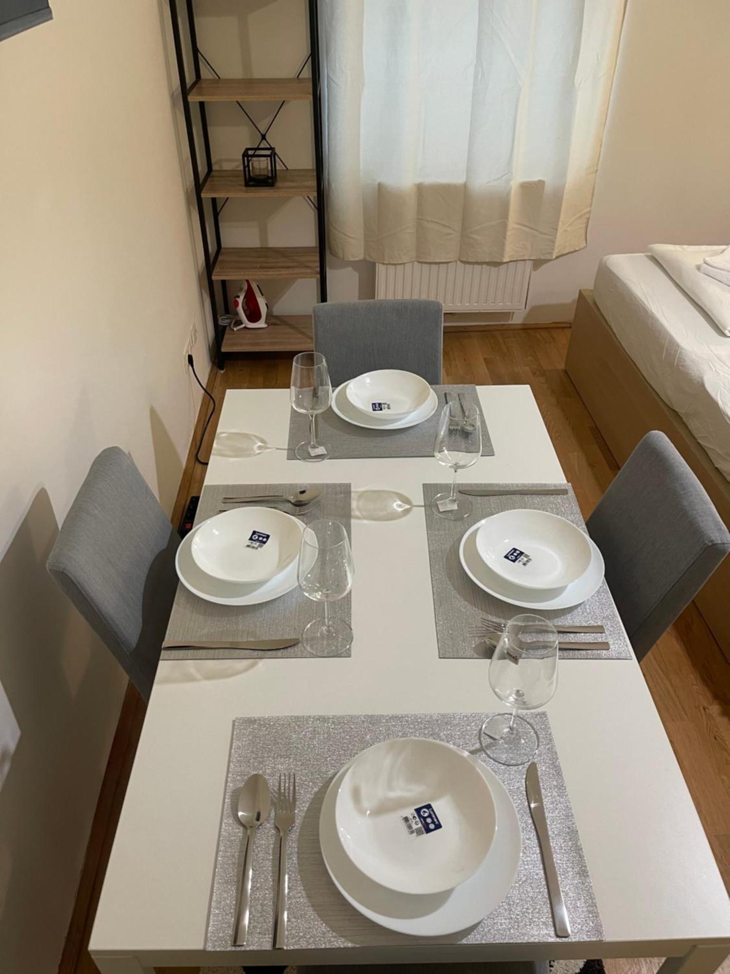 Cozy 5-Person Apartment In Vienna 2 ภายนอก รูปภาพ